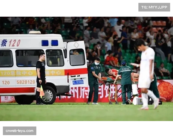 广西平果外援阿萨莫阿颈部手术成功俱乐部感谢医护团队全力救助